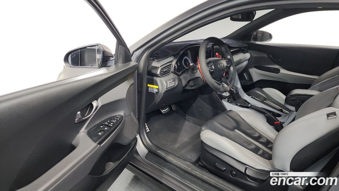 Hyundai Veloster 2018