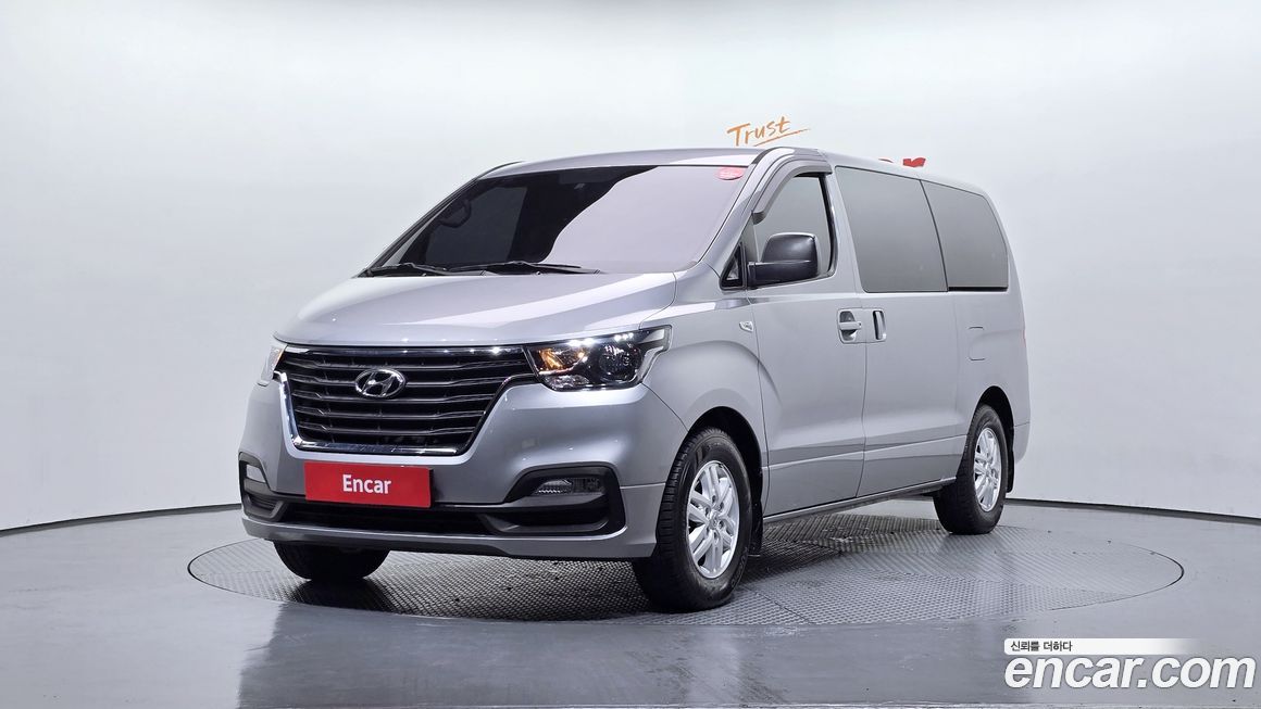 Hyundai Starex 2021