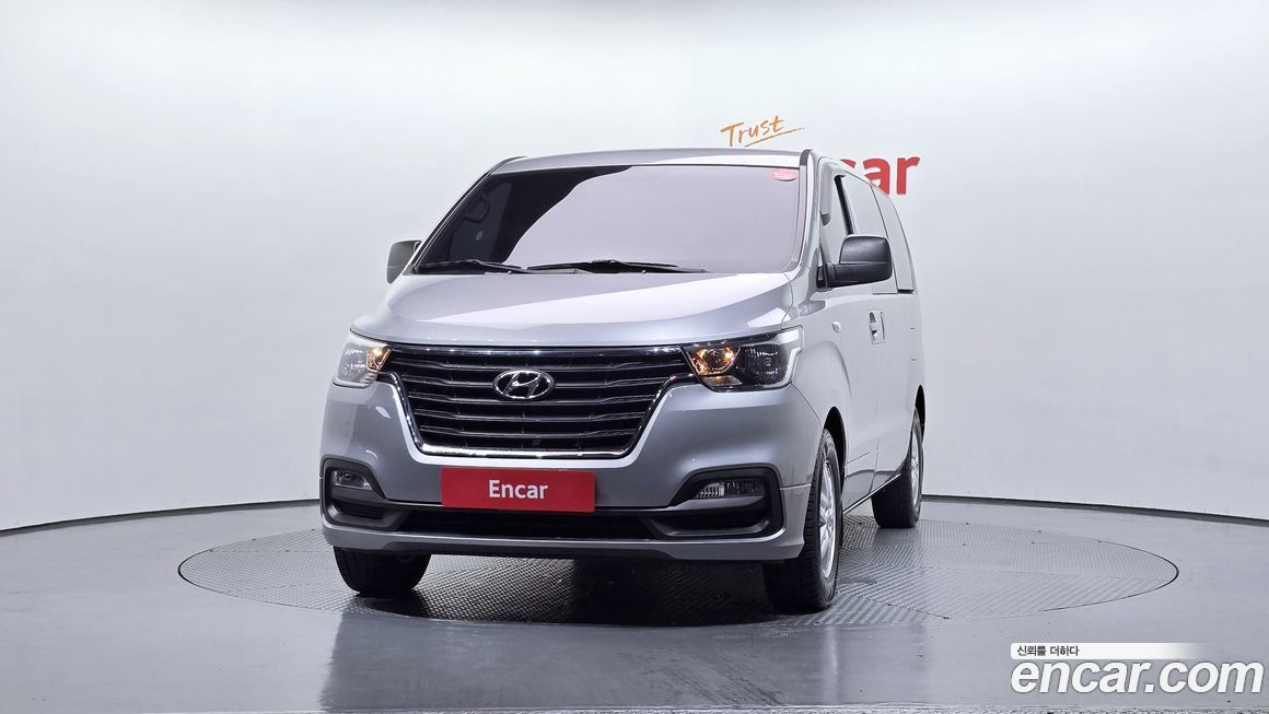 Hyundai Starex 2021
