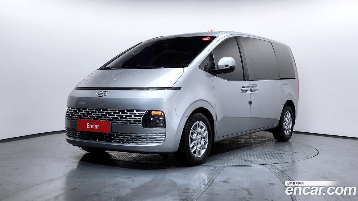 Hyundai Staria 2022