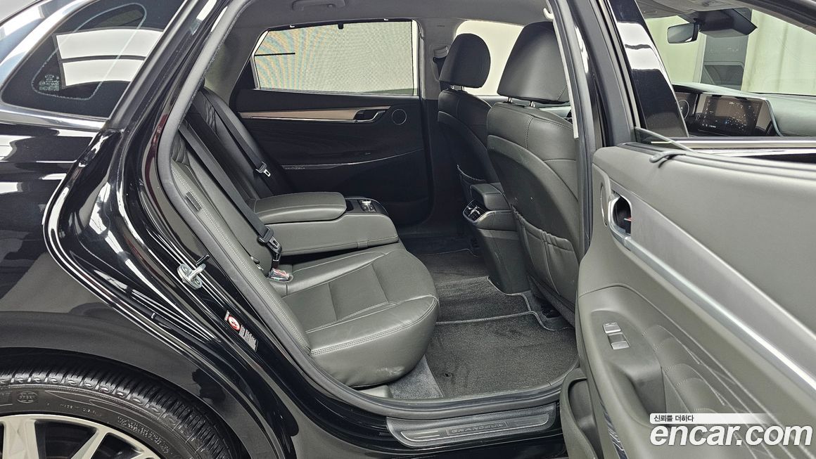 Hyundai Grandeur 2021