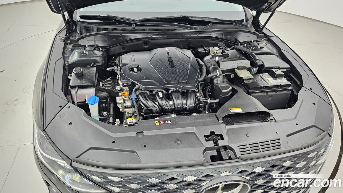 Hyundai Grandeur 2021