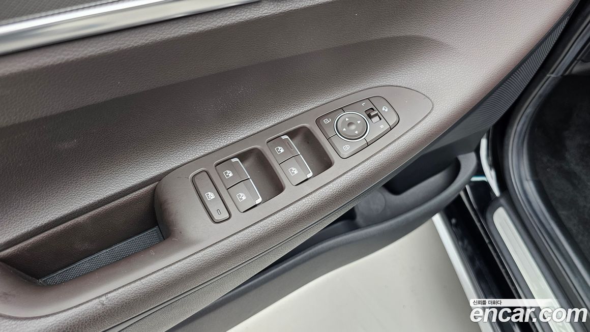 Hyundai Grandeur 2021