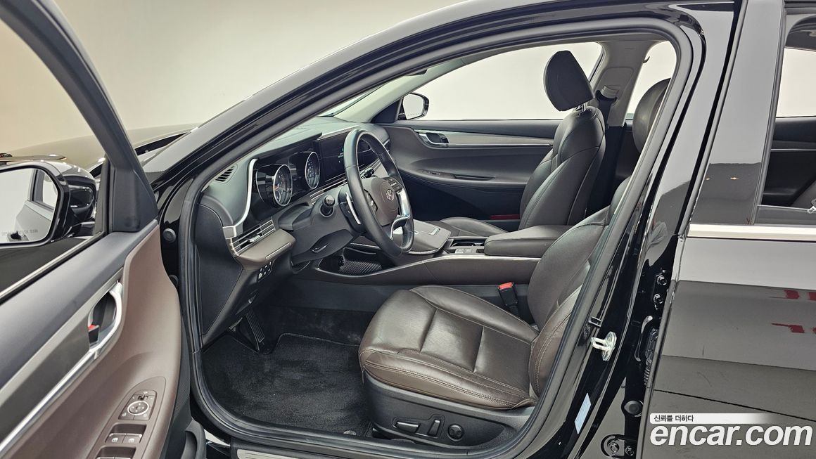 Hyundai Grandeur 2021