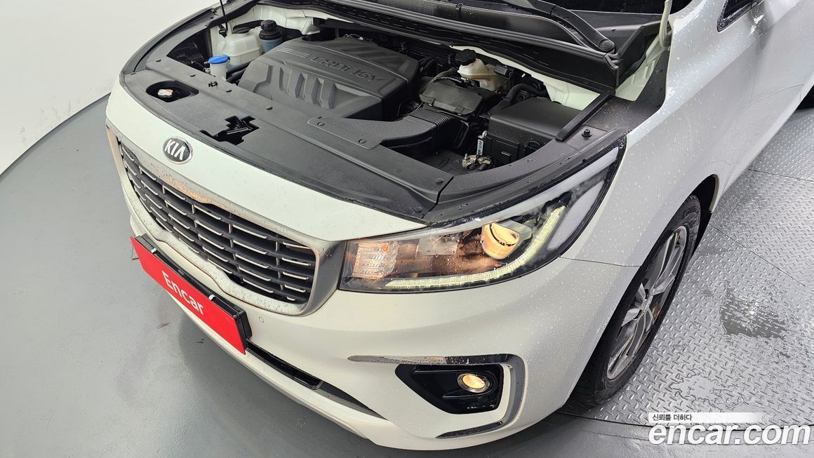 Kia Canival 2020