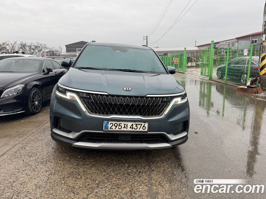 Kia Canival 2021