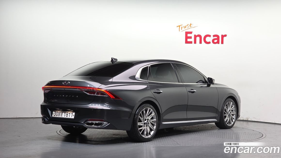 Hyundai Grandeur 2020