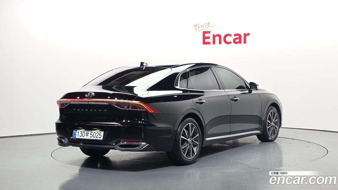 Hyundai Grandeur 2021