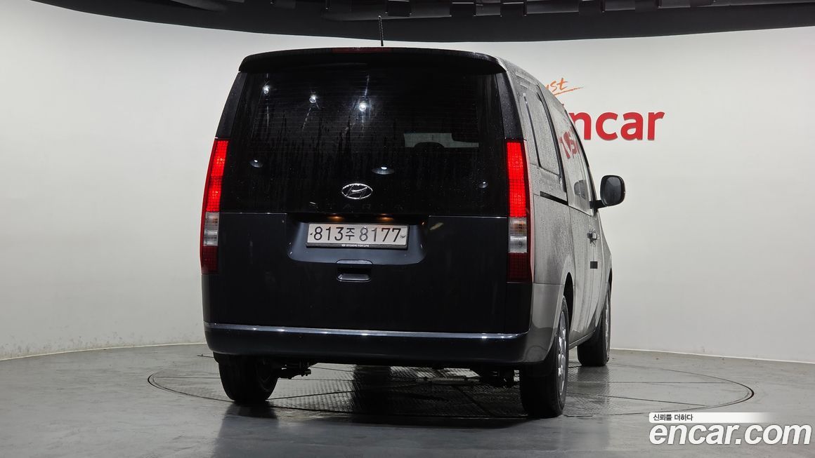 Hyundai Staria 2022