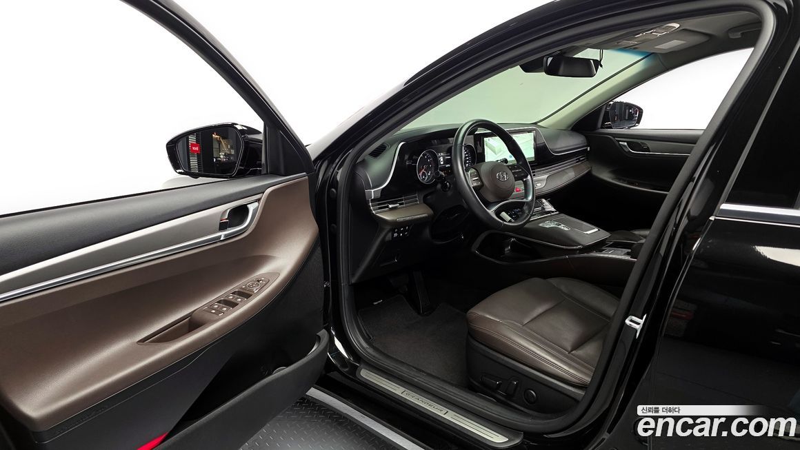 Hyundai Grandeur 2021