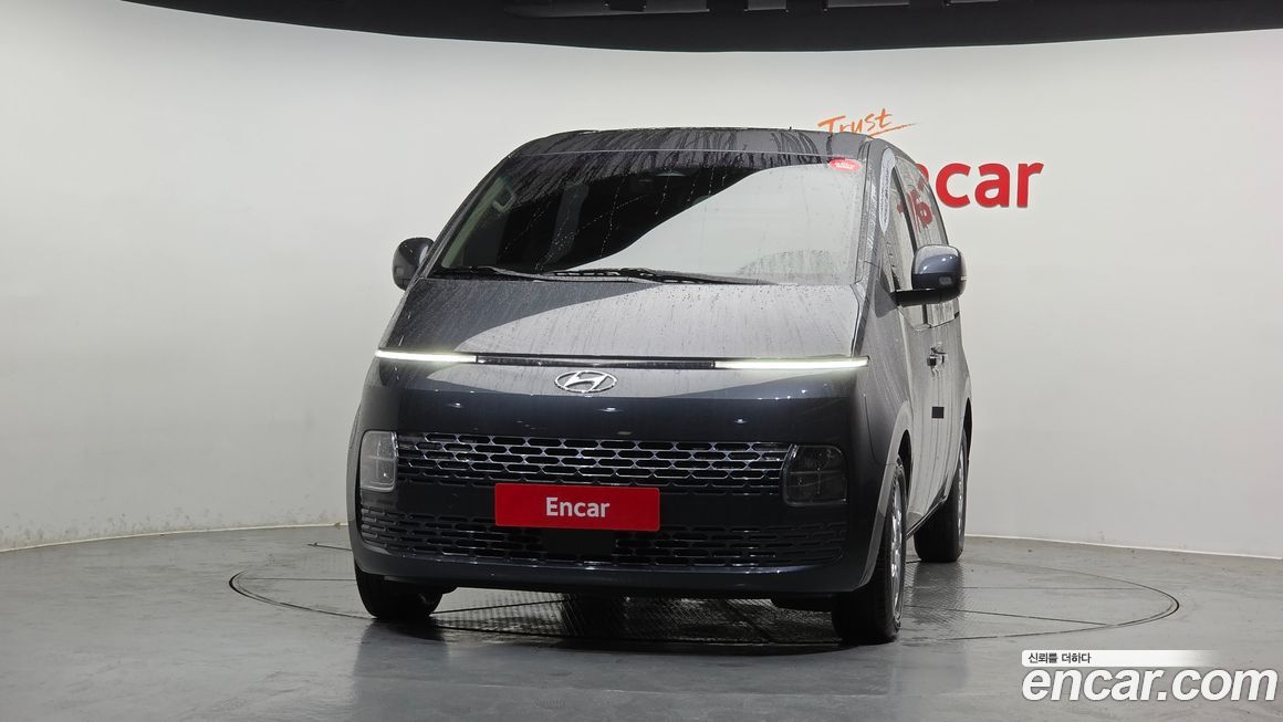 Hyundai Staria 2022