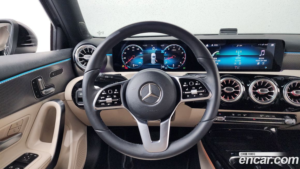 Mercedes-Benz A-Class 2021