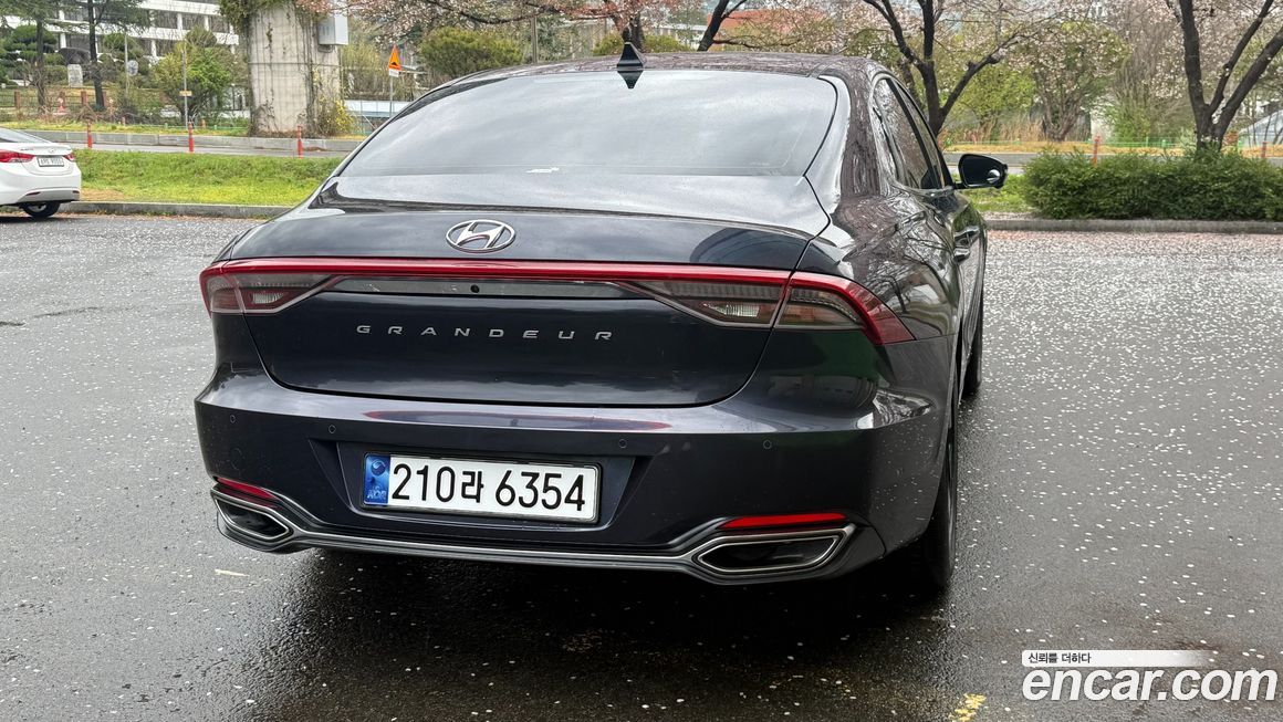 Hyundai Grandeur 2022