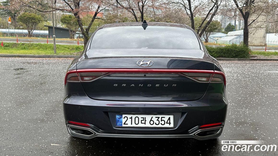 Hyundai Grandeur 2022