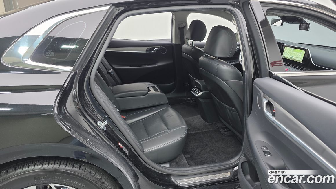 Hyundai Grandeur 2021