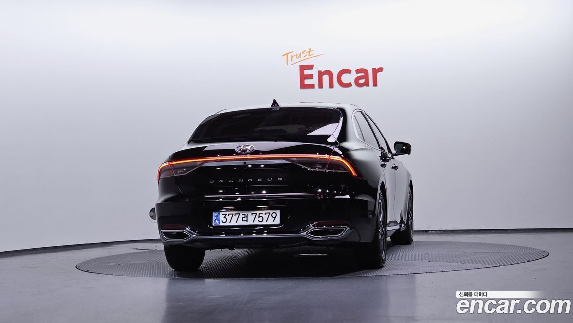 Hyundai Grandeur 2021