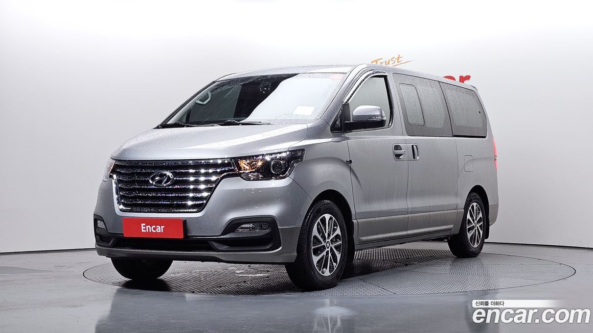 Hyundai Starex 2021