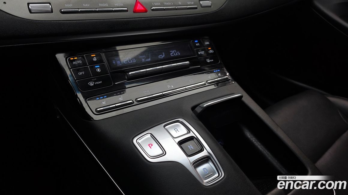 Hyundai Grandeur 2021