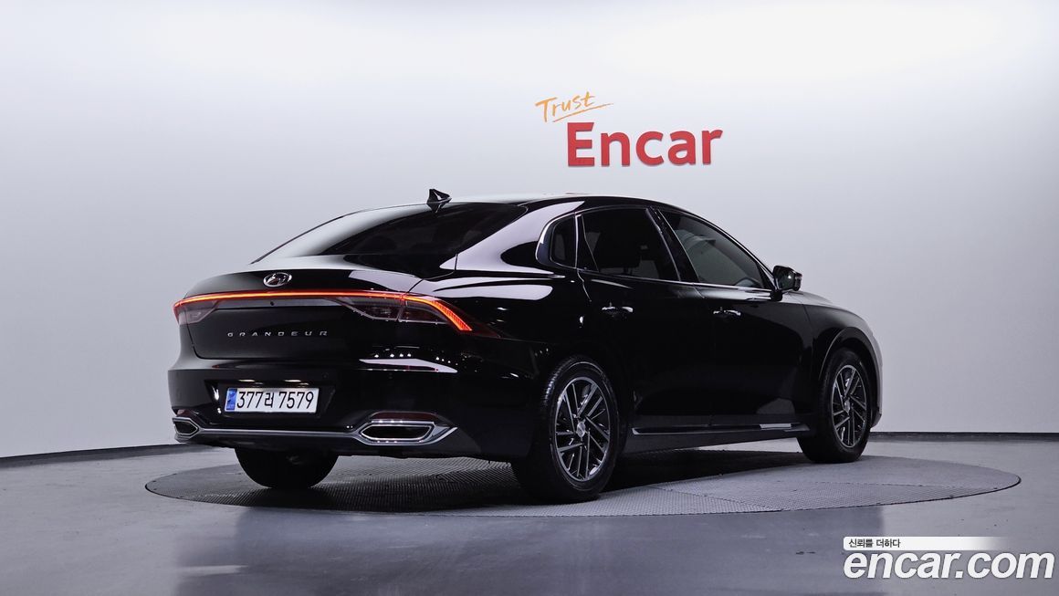 Hyundai Grandeur 2021