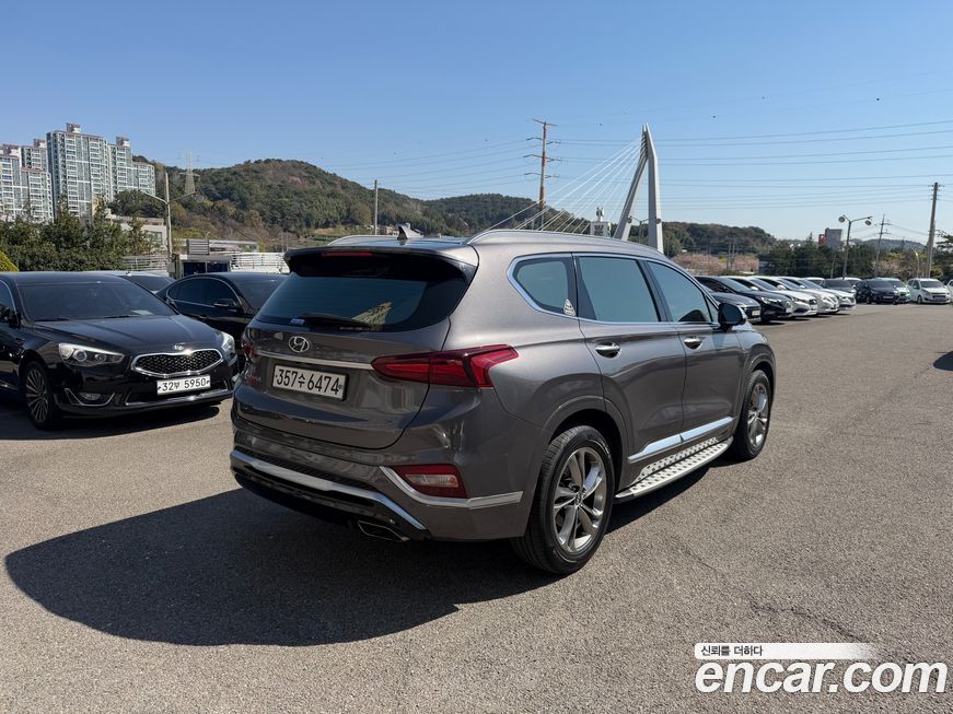 Hyundai Santafe 2020