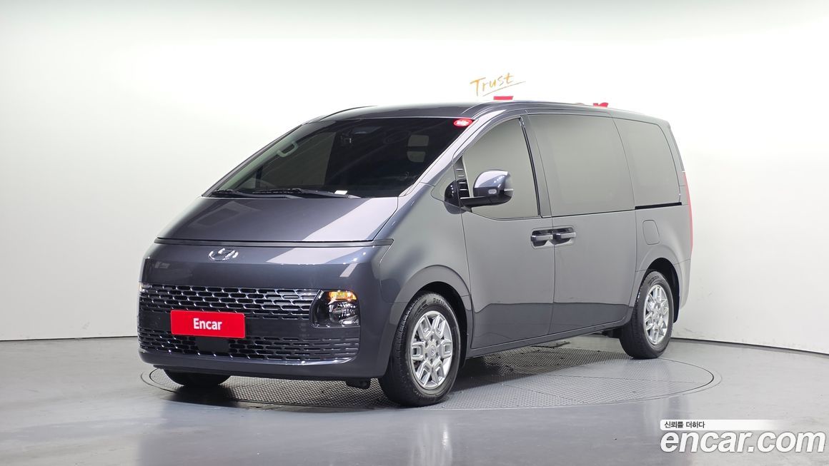 Hyundai Staria 2023