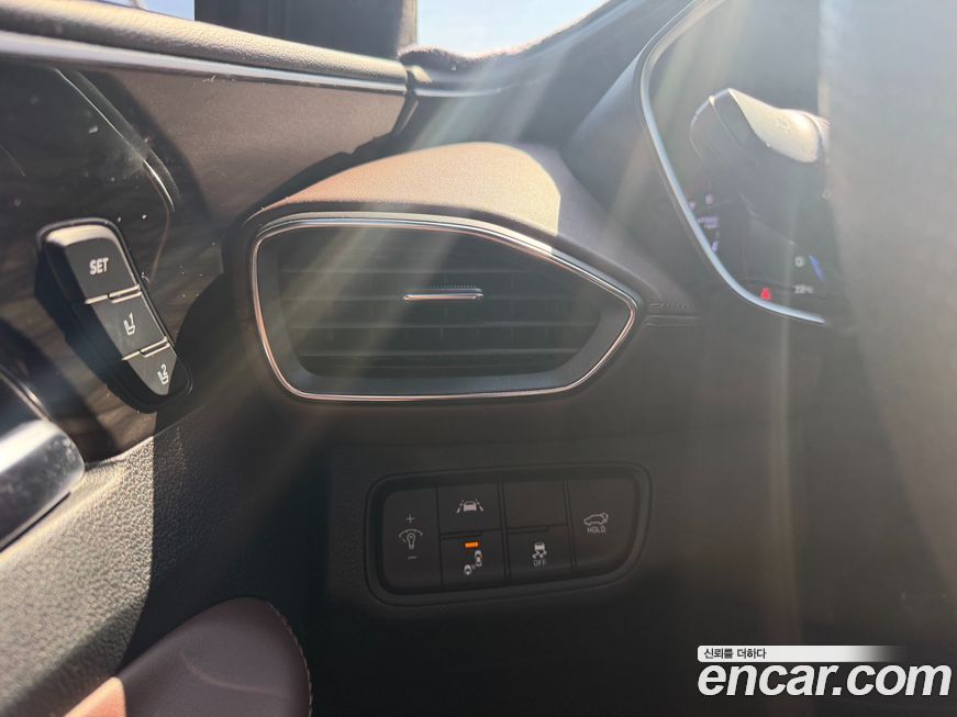 Hyundai Santafe 2020