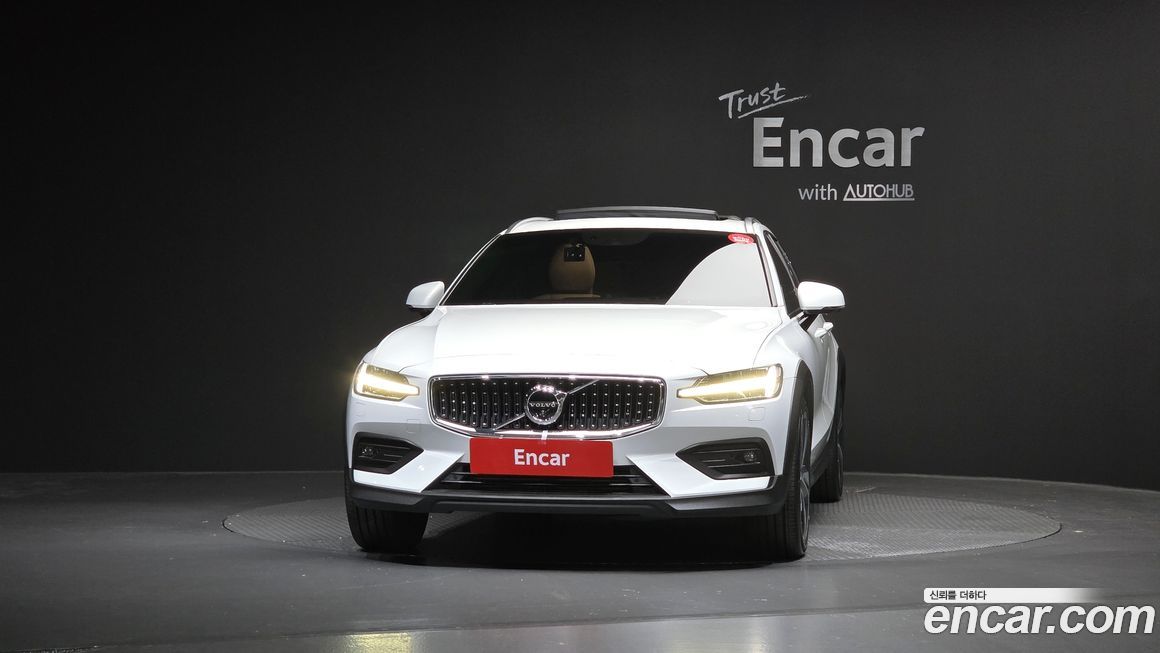 Volvo V60 2020