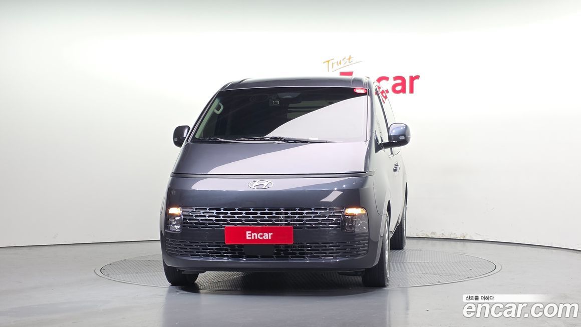 Hyundai Staria 2023