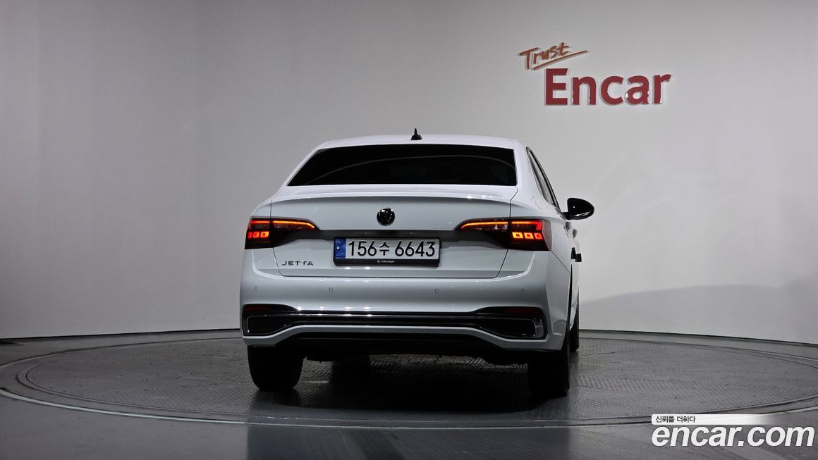 Volkswagen Jetta 2023