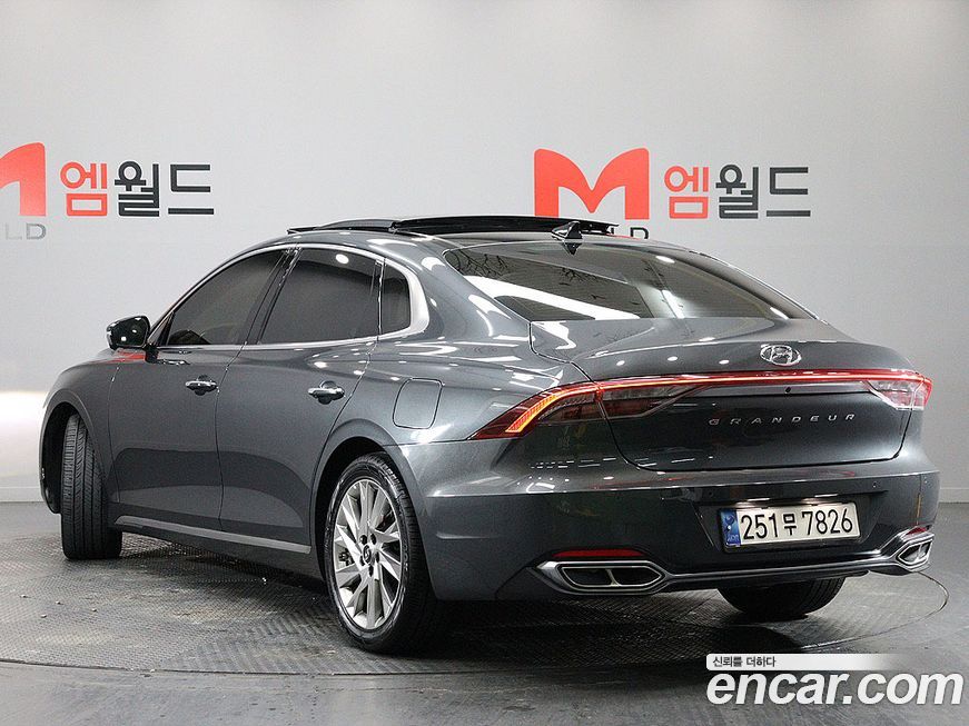 Hyundai Grandeur 2022