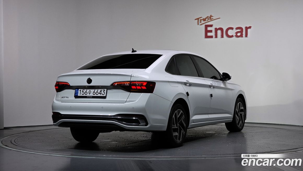 Volkswagen Jetta 2023