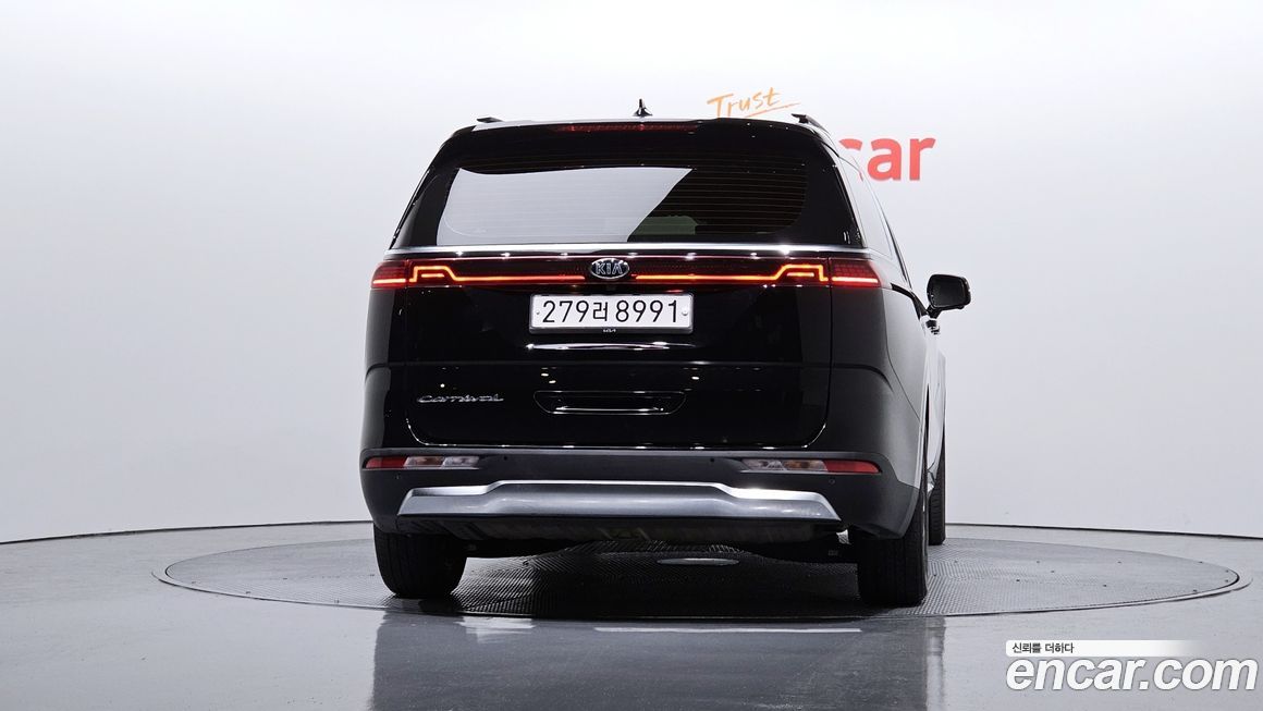 Kia Canival 2021