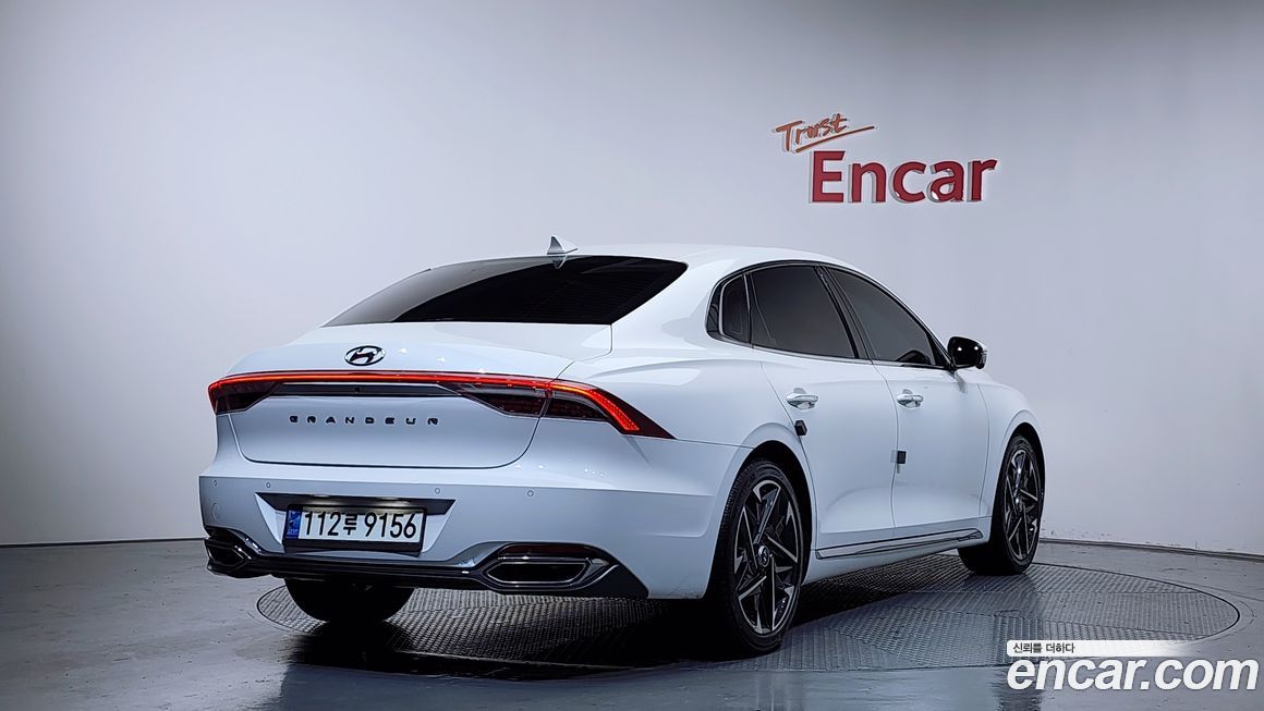 Hyundai Grandeur 2021
