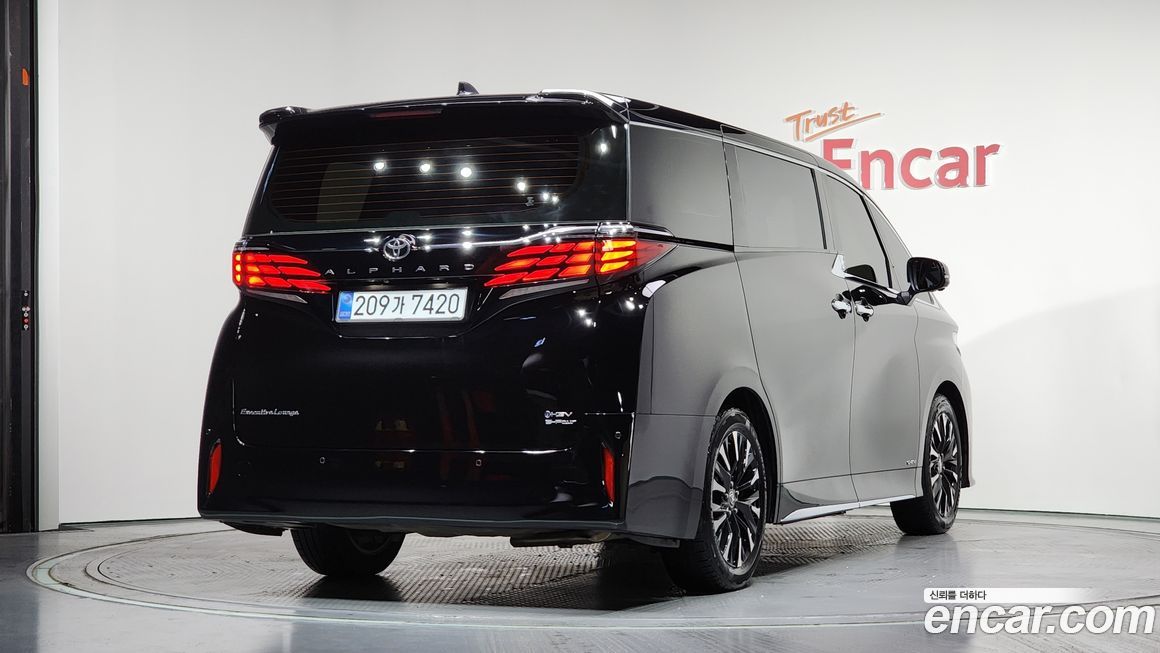 Toyota Alphard 2025
