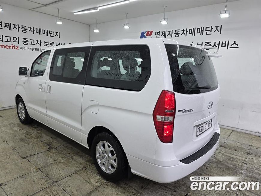 Hyundai Starex 2015