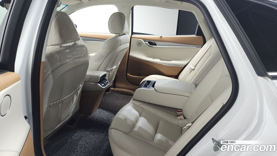 Hyundai Grandeur 2021