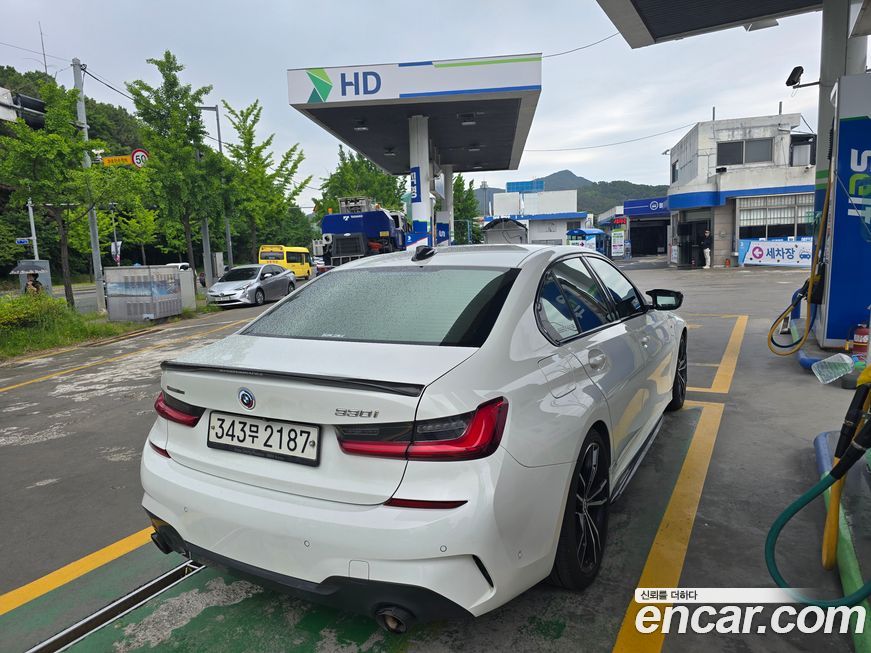 BMW 3-Series 2019