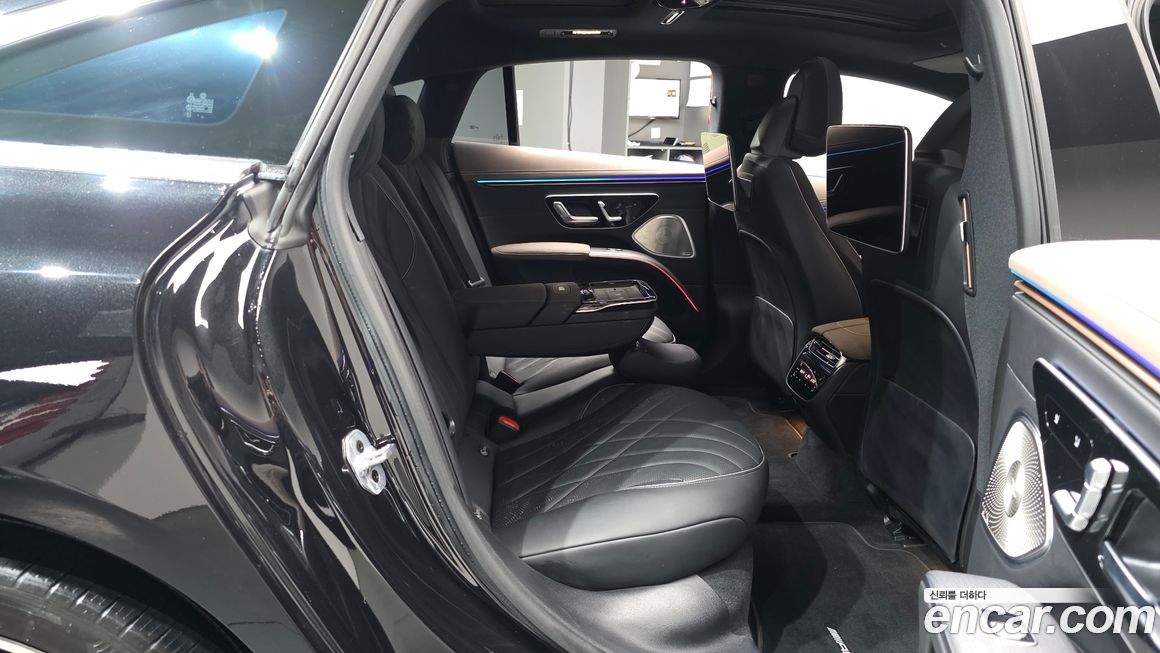 Mercedes-Benz EQS 2023