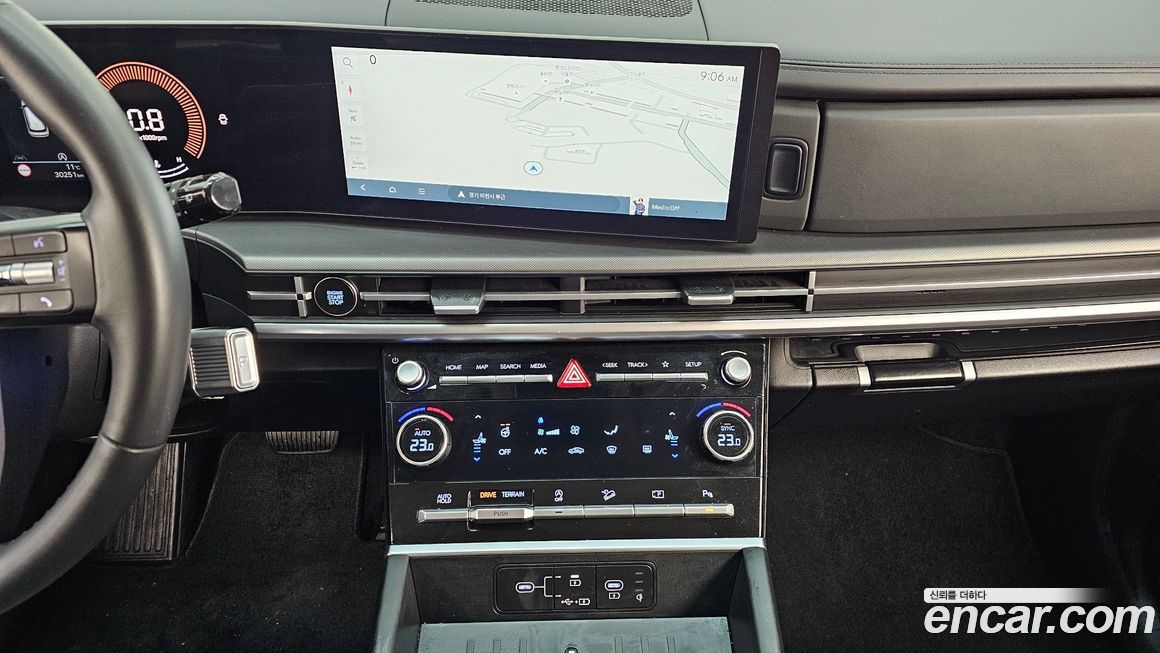 Hyundai Santafe 2024