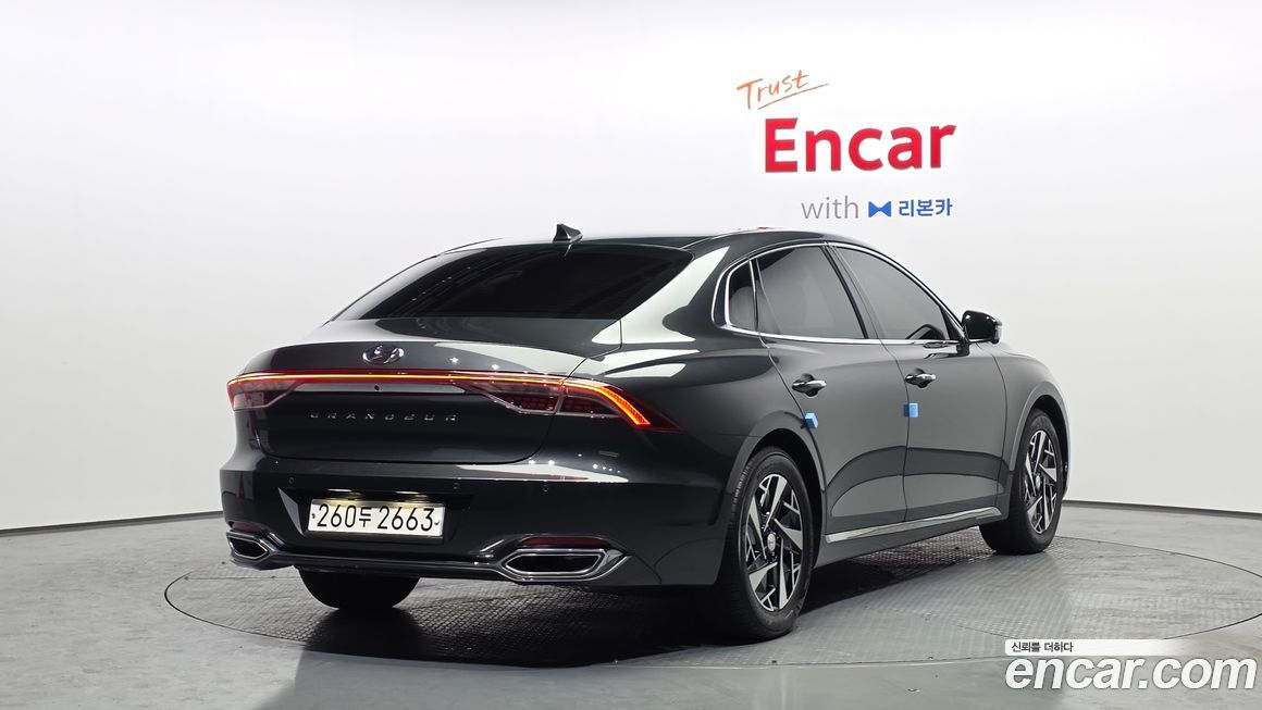 Hyundai Grandeur 2022