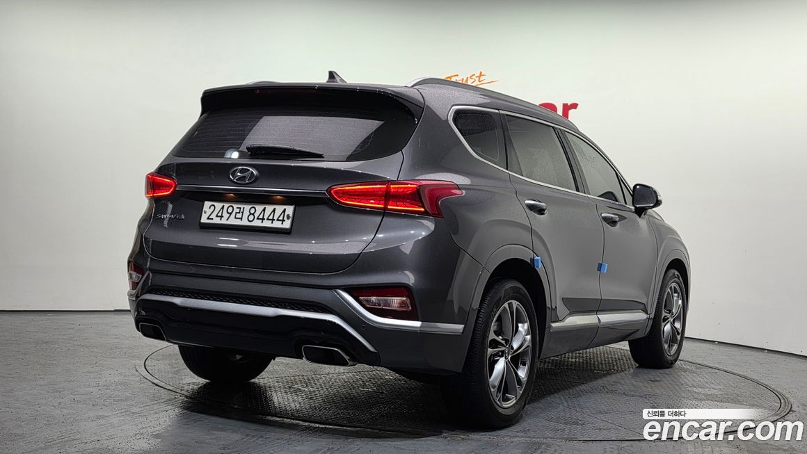 Hyundai Santafe 2020