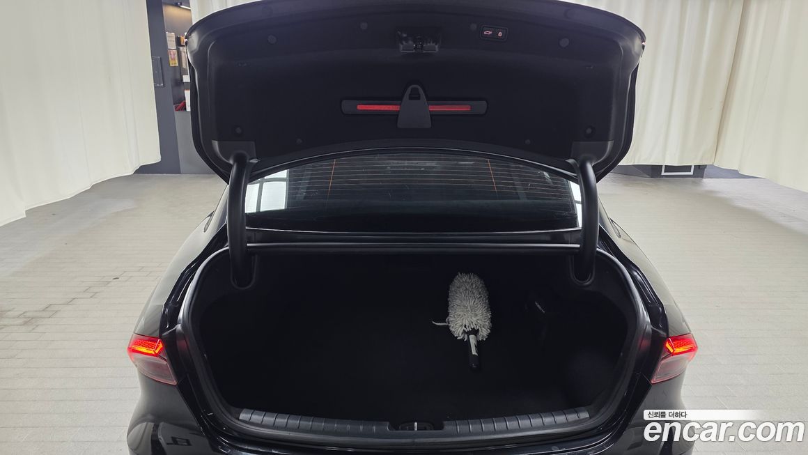 Hyundai Grandeur 2021