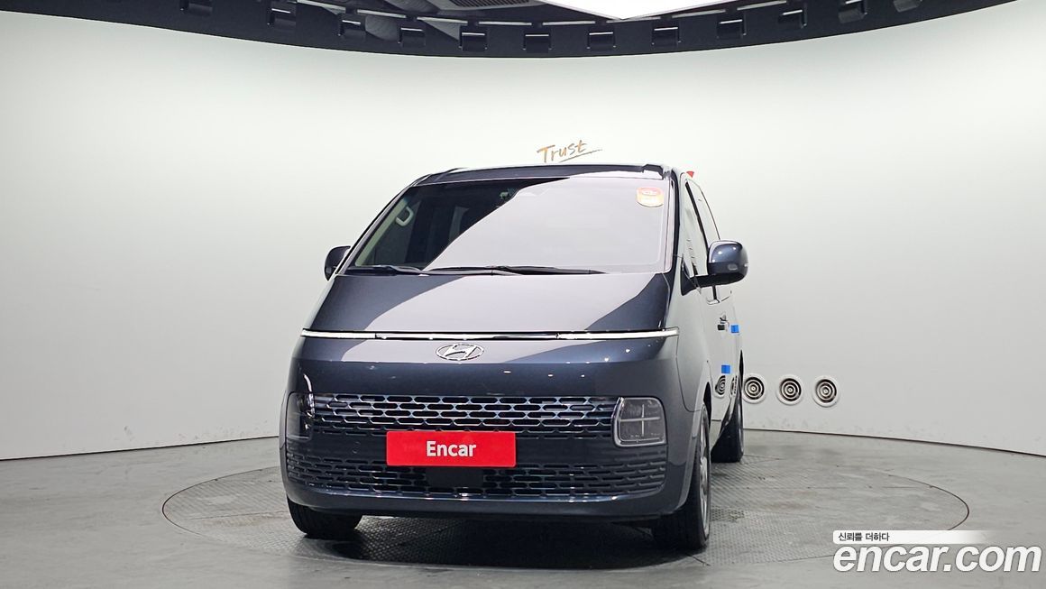 Hyundai Staria 2022