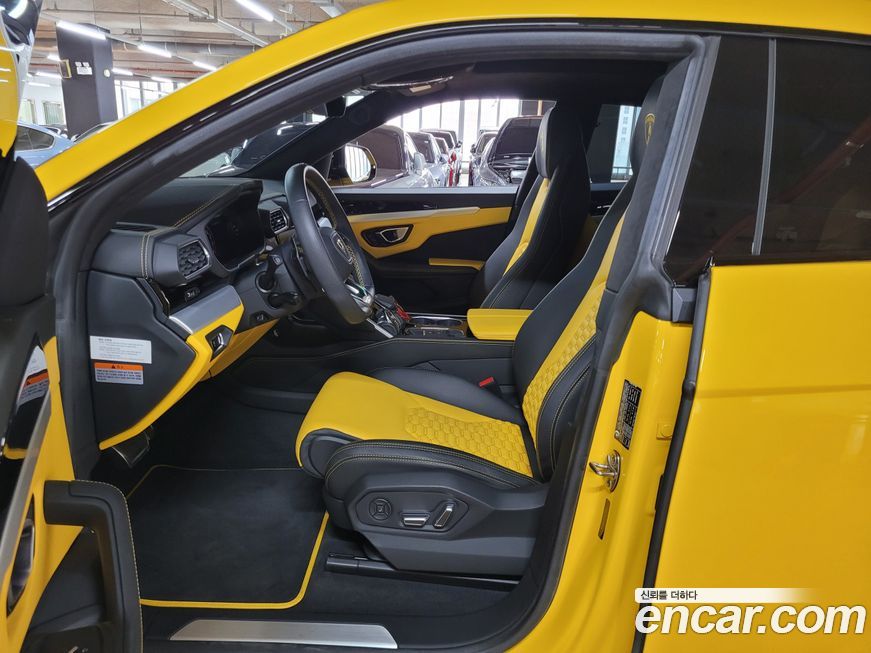 Lamborghini Urus 2022