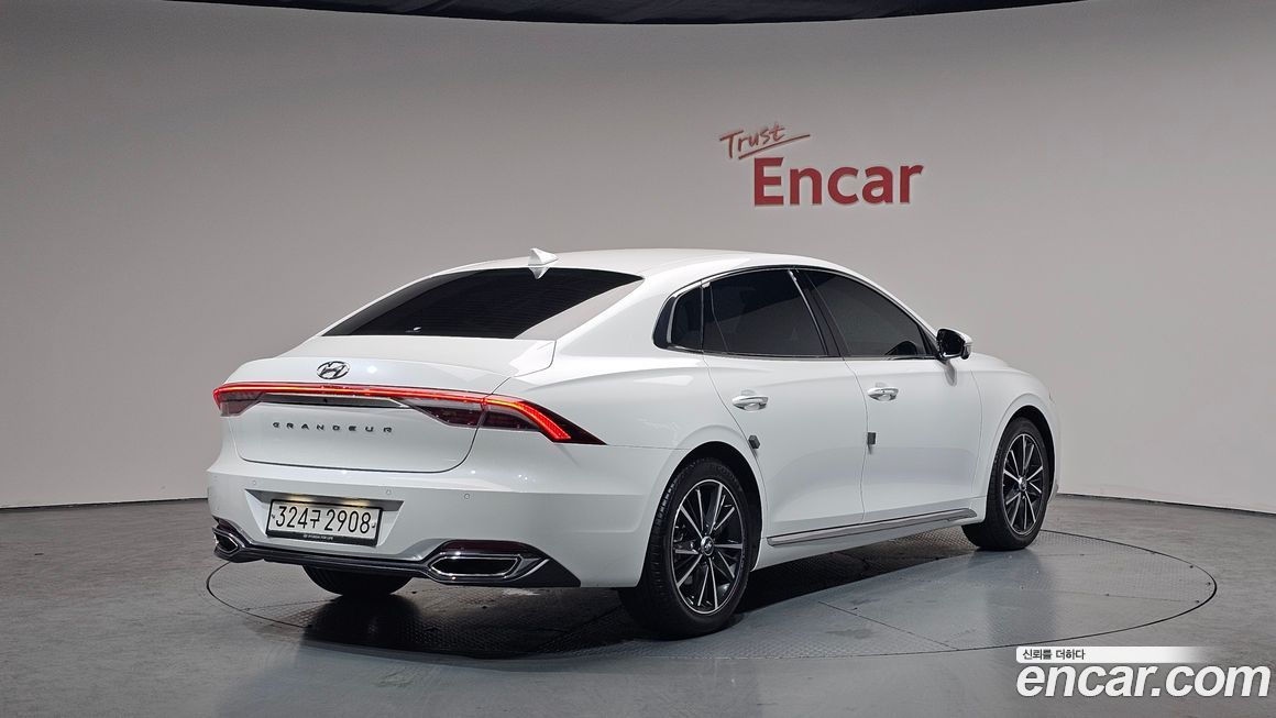 Hyundai Grandeur 2020