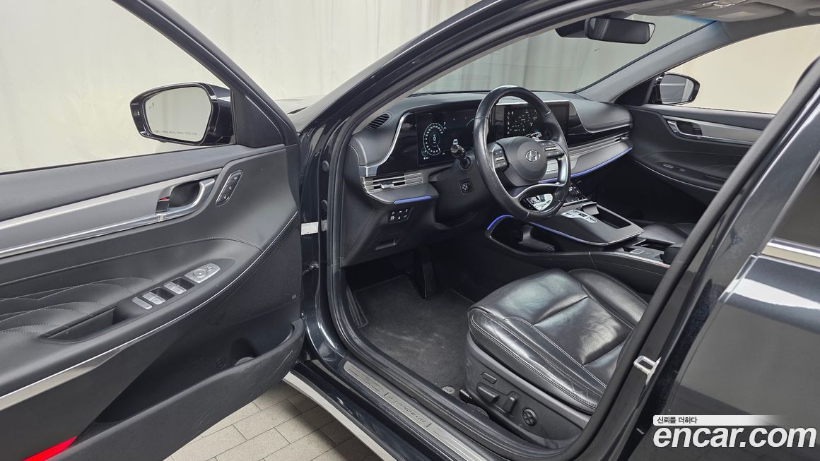 Hyundai Grandeur 2021