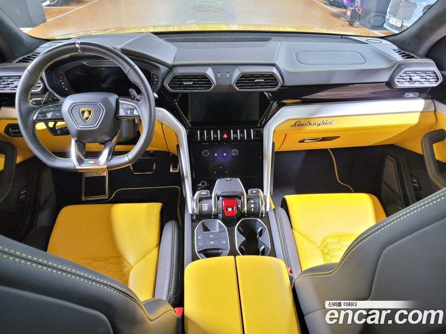 Lamborghini Urus 2022