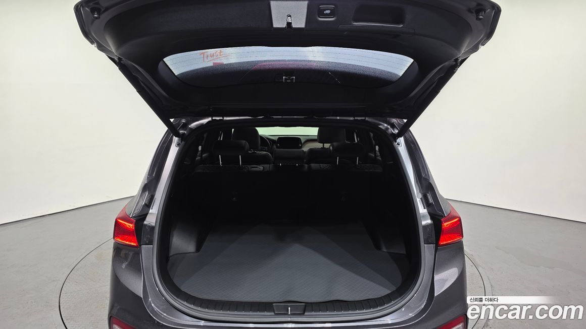 Hyundai Santafe 2020