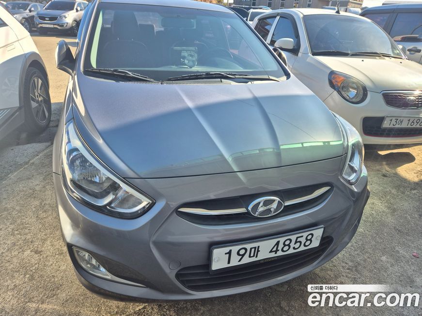 Hyundai Accent 2016