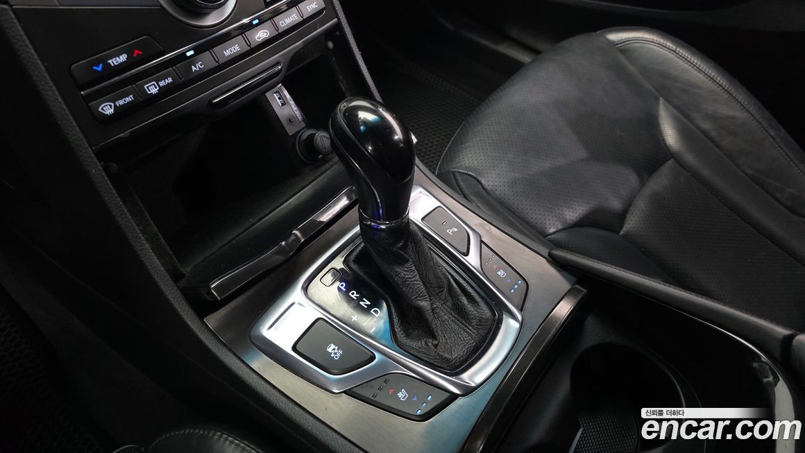 Hyundai Grandeur 2015